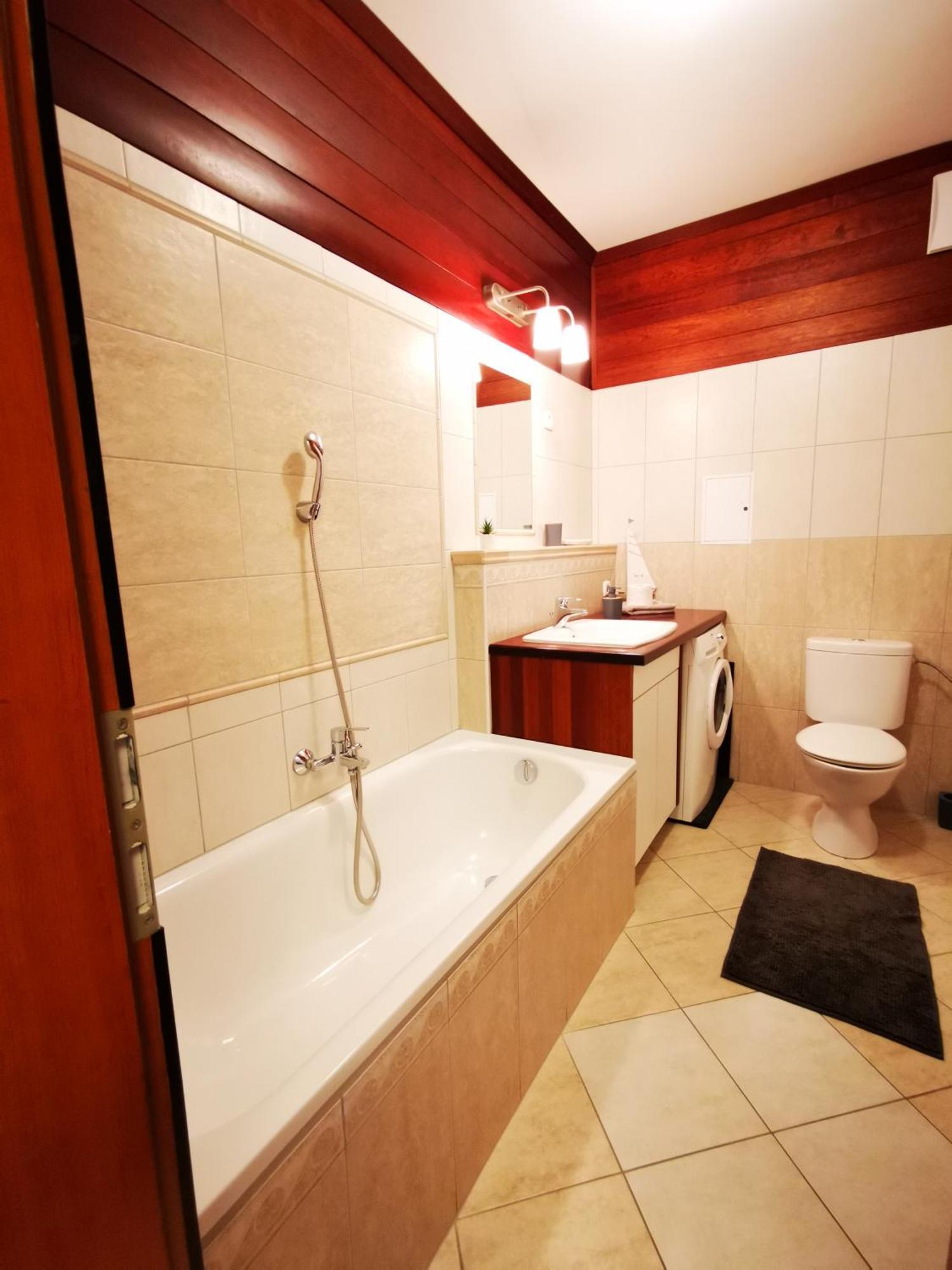 Panorama Gold Wellness Apartman Siófok Eksteriør billede