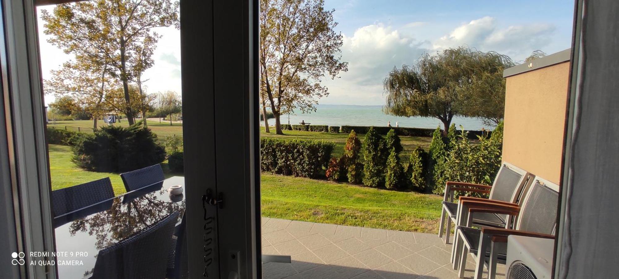 Panorama Gold Wellness Apartman Siófok Eksteriør billede